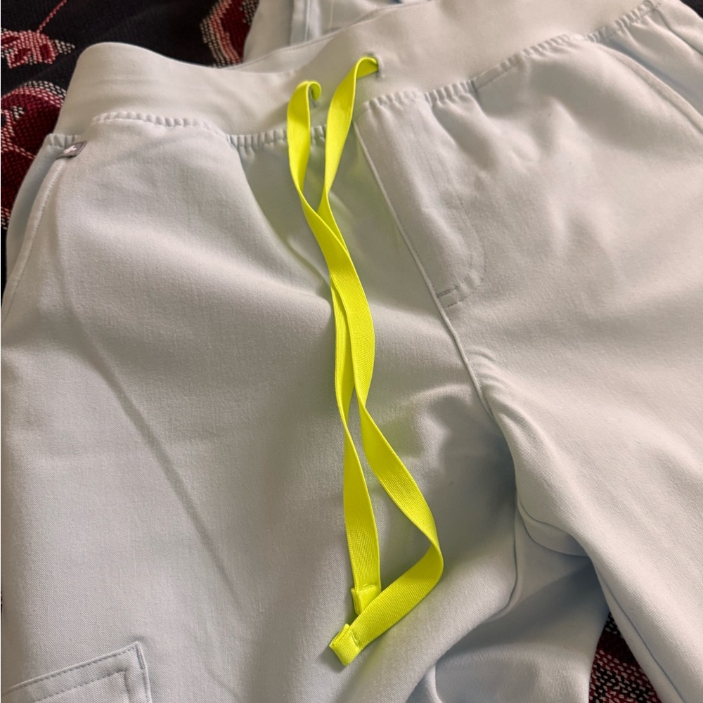 Figs Technical Collection Light Baby Blue Scrub Set